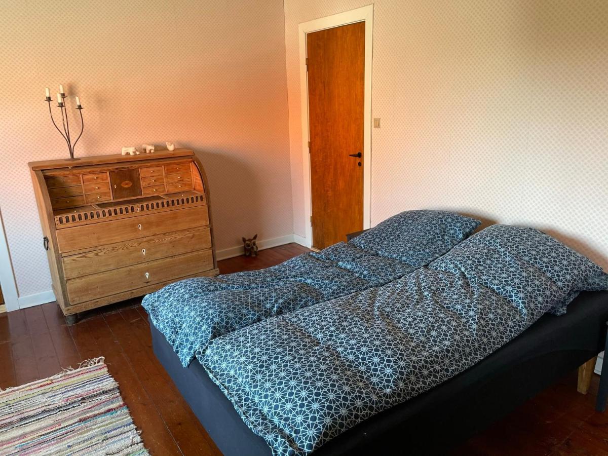 Retro Bolig - Fyldt Med Hygge! Ingen Luksus Apartment Kolind Exterior photo