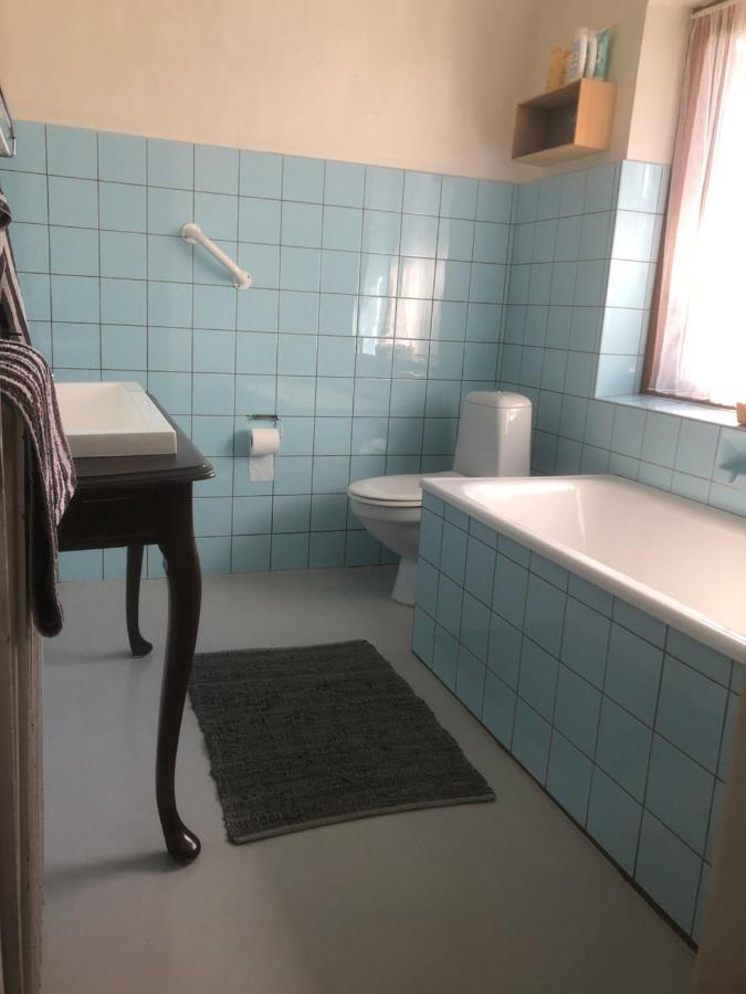 Retro Bolig - Fyldt Med Hygge! Ingen Luksus Apartment Kolind Exterior photo